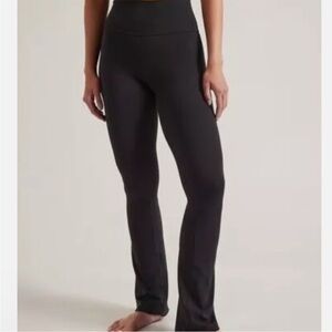 ATHLETA Transcend Slim Pant NWT 3X :Black